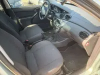 Gebraucht Ford Focus Trend 116 PS (85 kW) 2004 Grün Kombi