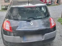 Używany Renault Mégane 110 KM (80 kW) 2004 Czarny Sedan/Limuzyna