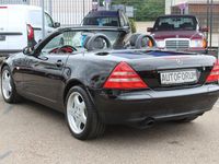 Gebraucht Mercedes SLK200 136 PS (100 kW) 1997 Schwarz Cabrio