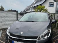 Gebraucht Peugeot 208 Active 82 PS (60 kW) 2016 Kleinwagen