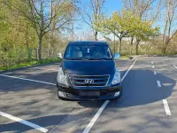 Gebraucht Hyundai H-1 170 PS (125 kW) 2018 Schwarz Van / Kleinbus