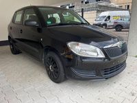 Gebraucht Skoda Fabia 69 PS (50 kW) 2011 Schwarz Limousine