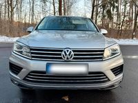 Gebraucht VW Touareg 262 PS (192 kW) 2015 Andere farben SUV