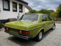 Gebraucht Mercedes 230 136 PS (100 kW) 1982 Grün Limousine