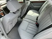 Gebraucht Mercedes 230 132 PS (97 kW) 1990 Grau Limousine