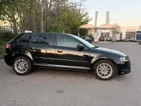 Gebraucht Audi A3 Sportback 105 PS (77 kW) 2011 Schwarz Kleinwagen