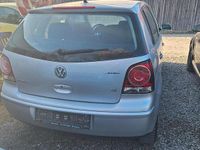 Gebraucht VW Polo 75 PS (55 kW) 2006 Silber Limousine