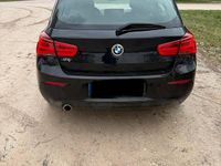 Gebraucht BMW 118 Advantage 150 PS (110 kW) 2017 Schwarz Kleinwagen