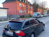 Gebraucht BMW 320 163 PS (119 kW) 2007 Schwarz Kombi