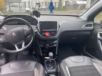 Gebraucht Peugeot 2008 Allure 110 PS (80 kW) 2017 Grau SUV