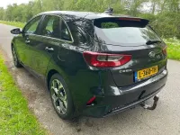 Usado Kia Ceed 136 CV (100 kW) 2020 Negro Utilitario