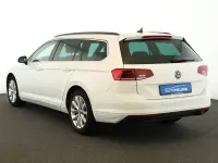 Gebraucht VW Passat Business 150 PS (110 kW) 2021 Pure white Kombi