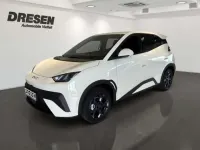 Nowe BYD Dolphin Comfort 114 kW (156 KM) 2026 Biały Hatchback