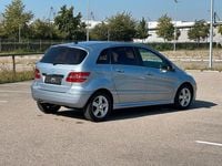 Gebraucht Mercedes B200 Edition 140 PS (102 kW) 2007 Blau Van / Kleinbus