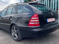 gebraucht Mercedes 200 CDI-AUT-Volleder-Pano-TÜV 2026-Navi-Garantie