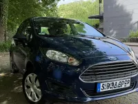 Gebraucht Ford Fiesta 101 PS (74 kW) 2013 Blau Kleinwagen