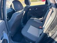 Gebraucht VW Polo 75 PS (55 kW) 2014 Schwarz Kleinwagen