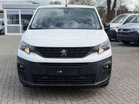 Gebraucht Peugeot Partner Premium 102 PS (75 kW) 2020 Weiß Van / Kleinbus