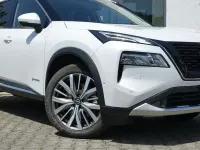 Neu Nissan X-Trail Tekna+ 213 PS (156 kW) 2026 Weiß SUV