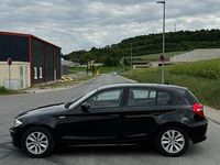 Gebraucht BMW 116 122 PS (89 kW) 2008 Schwarz Kleinwagen