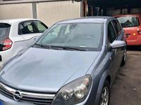 Usata Opel Astra 125 CV (91 kW) 2004 Grigio Utilitaria