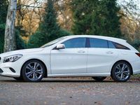 Gebraucht Mercedes CLA220 Shooting Brake 177 PS (130 kW) 2017 Weiß Kombi