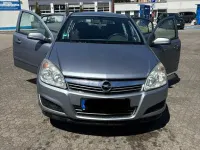 Gebraucht Opel Astra Cosmo 105 PS (77 kW) 2007 Silber Limousine