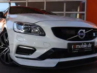 Gebraucht Volvo V60 367 PS (269 kW) 2018 Weiß Kombi