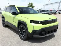 Neu Jeep Compass 156 kW (213 PS) 2026 Grün metallic SUV