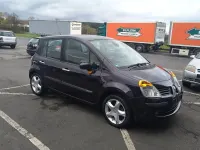 Używany Renault Modus 111 KM (81 kW) 2006 Purpurowy Minivan