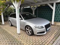 Gebraucht Audi A4 Attraction 160 PS (117 kW) 2010 Eissilber metallic Kombi
