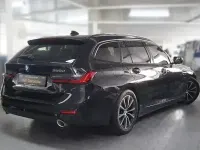 Gebraucht BMW 320 Sport Line 270 PS (198 kW) 2020 Schwarz Kombi