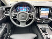 Gebraucht Volvo V60 Plus 197 PS (144 kW) 2025 Schwarz Kombi