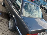 Gebraucht BMW 323 Performance 139 PS (102 kW) 1983 Grau Coupé