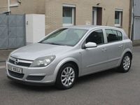 Gebraucht Opel Astra Edition 105 PS (77 kW) 2005 Silber Limousine