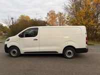 Second-hand Opel Vivaro 122 CP (89 kW) 2020 Alb Monovolum