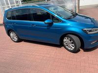 Gebraucht VW Touran 190 PS (139 kW) 2016 Blau Van / Kleinbus