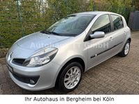 Gebraucht Renault Clio II Campus 75 PS (55 kW) 2007 Silber Limousine