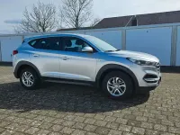 Gebraucht Hyundai Tucson 116 PS (85 kW) 2016 Silber SUV