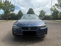 Gebraucht BMW 318 149 PS (109 kW) 2019 Blau Kombi
