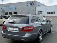 Usata Mercedes E300 252 CV (185 kW) 2011 Argento Station wagon