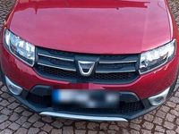 Gebraucht Dacia Sandero 90 PS (66 kW) 2016 Rot Kleinwagen