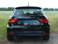 Gebraucht Audi A1 Comfort 95 PS (69 kW) 2016 Schwarz Kleinwagen
