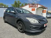 Gebraucht Hyundai i30 90 PS (66 kW) 2011 Grau Kombi