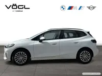 Gebraucht BMW 218 Active Tourer Luxury Line 136 PS (100 kW) 2025 Alpinweiß uni Van / Kleinbus