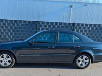 Gebraucht Mercedes E240 Elegance 177 PS (130 kW) 2005 Blau Limousine