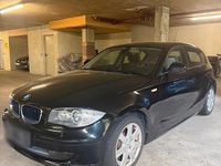 Gebraucht BMW 118 143 PS (105 kW) 2011 Schwarz Kleinwagen