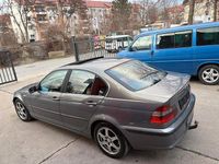 Gebraucht BMW 320 150 PS (110 kW) 2005 Grau Limousine