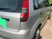Gebraucht Ford Fiesta 68 PS (50 kW) 2004 Silber Kleinwagen