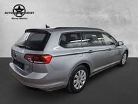 Gebraucht VW Passat 150 PS (110 kW) 2022 Silber Kombi